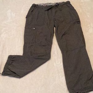 Scrub pants great condition